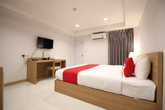 Imagen de la habitación del Hotel OYO 483 Pannee Hotel Khaosan. Foto 13