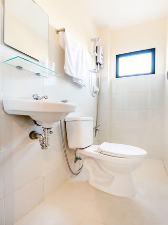 Imagen de la habitación del Hotel OYO 490 V-cat Apartelle. Foto 10