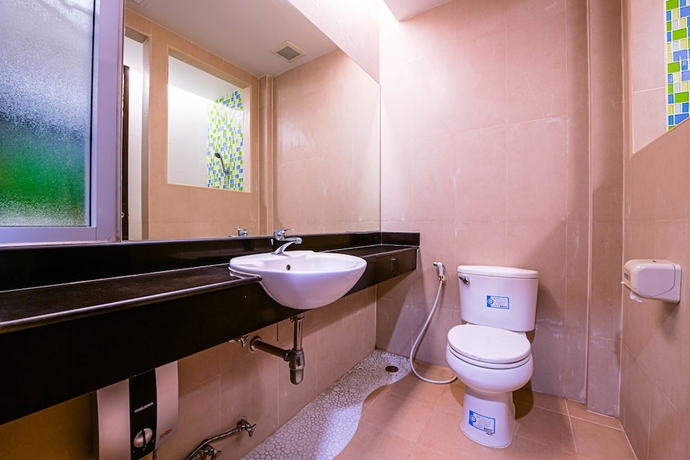 Imagen de la habitación del Hotel OYO 502 Bangsean. Foto 16