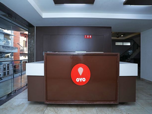 Imagen de los interiores del Hotel OYO 5192 Laj Regency. Foto 19