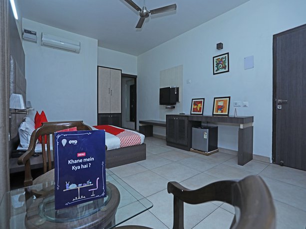 Imagen de la habitación del Hotel OYO 5192 Laj Regency. Foto 12