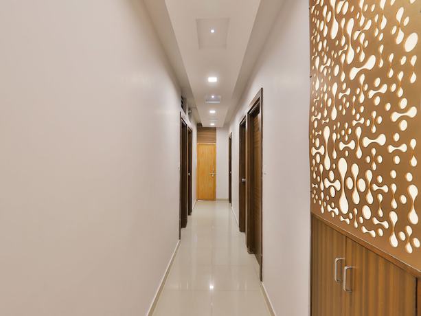 Imagen de los interiores del Hotel OYO 5476 Sunrise. Foto 14
