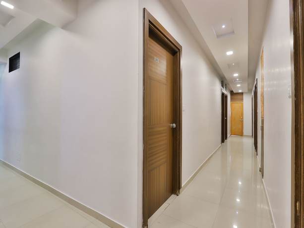 Imagen de los interiores del Hotel OYO 5476 Sunrise. Foto 18