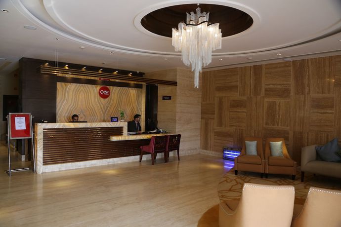 Imagen de los interiores del Hotel OYO 552 The Cove. Foto 17