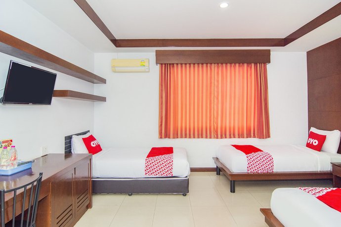 Imagen de la habitación del Hotel OYO 561 Kor Wanburi. Foto 5