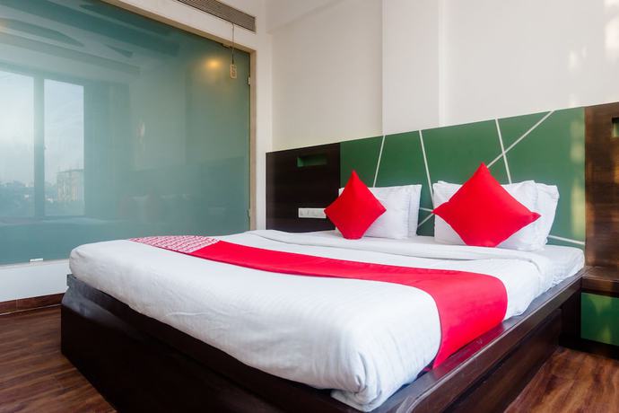 Imagen de la habitación del Hotel OYO 5699 Monarch Boutique. Foto 14