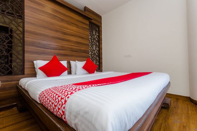 Imagen de la habitación del Hotel OYO 5699 Monarch Boutique. Foto 15