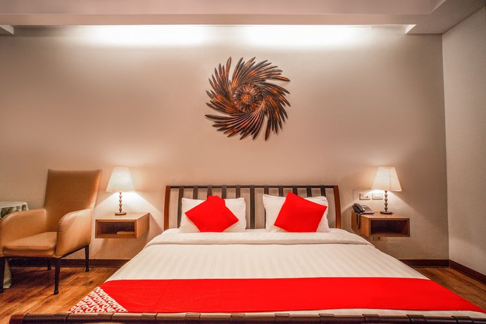Imagen de la habitación del Hotel OYO 579 Anisabel Suites. Foto 8