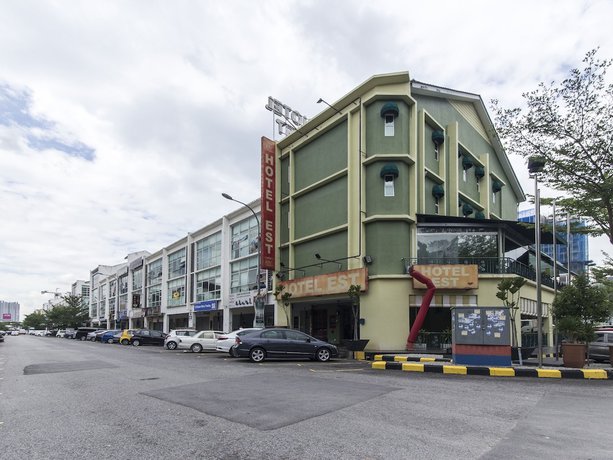 Imagen general del Hotel OYO 604 Est Equine Park. Foto 3