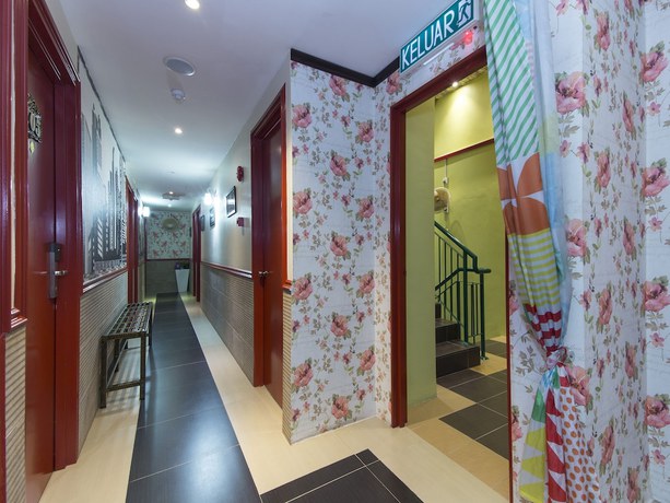 Imagen de los interiores del Hotel OYO 604 Est Equine Park. Foto 15