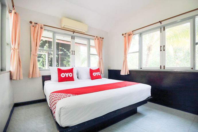 Imagen de la habitación del Hotel OYO 606 Baan Suansabai Pleanpanmai Resort Amphawa. Foto 11