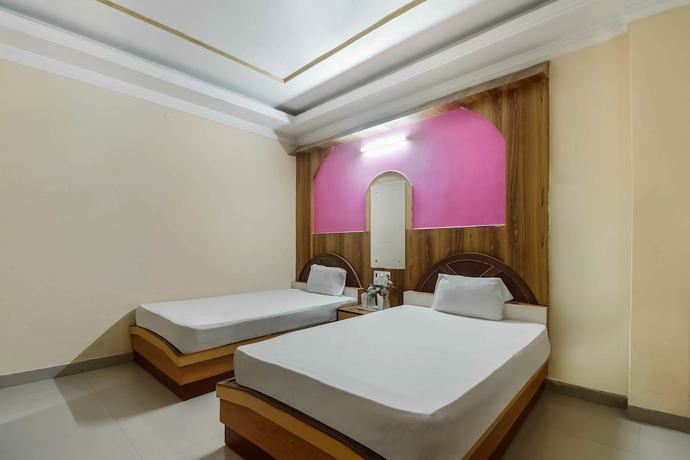 Imagen de la habitación del Hotel OYO 60859 C K International. Foto 15