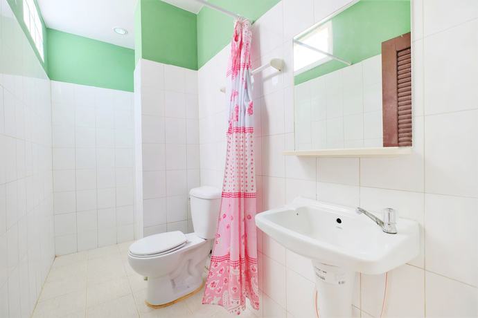 Imagen de la habitación del Hotel OYO 609 Lanta Dream House Apartment. Foto 12
