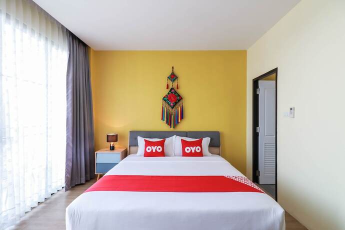 Imagen de la habitación del Hotel OYO 611 Stay Young Villa. Foto 5