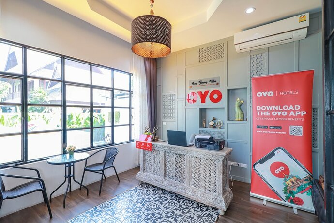 Imagen de los interiores del Hotel OYO 611 Stay Young Villa. Foto 18
