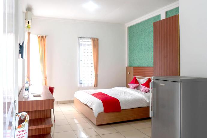 Imagen de la habitación del Hotel OYO 617 Sukaraja Residence Syariah. Foto 6