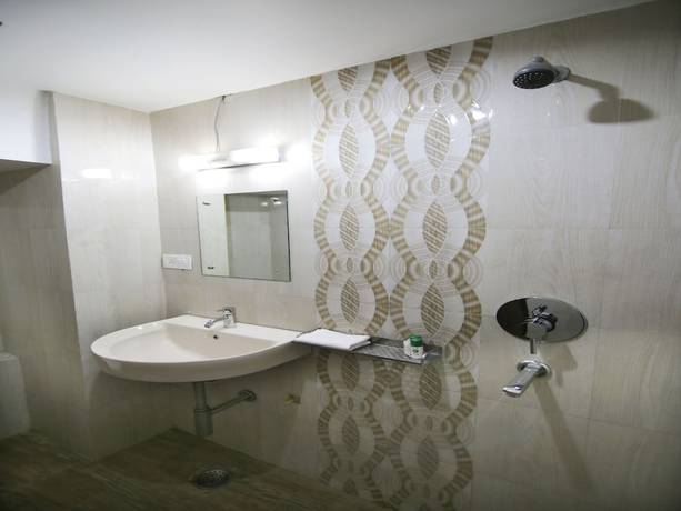 Imagen de la habitación del Hotel OYO 6251 Wildfire. Foto 11
