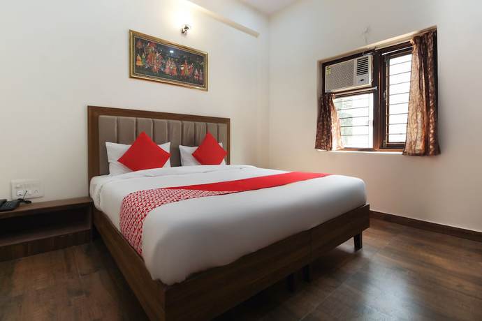 Imagen de la habitación del Hotel OYO 62646 Taj Classic. Foto 2