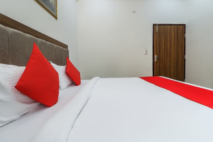 Imagen de la habitación del Hotel OYO 62646 Taj Classic. Foto 4