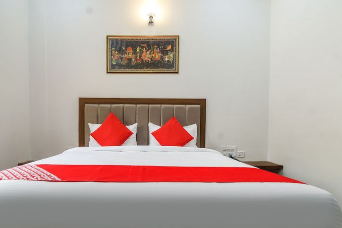 Imagen de la habitación del Hotel OYO 62646 Taj Classic. Foto 11
