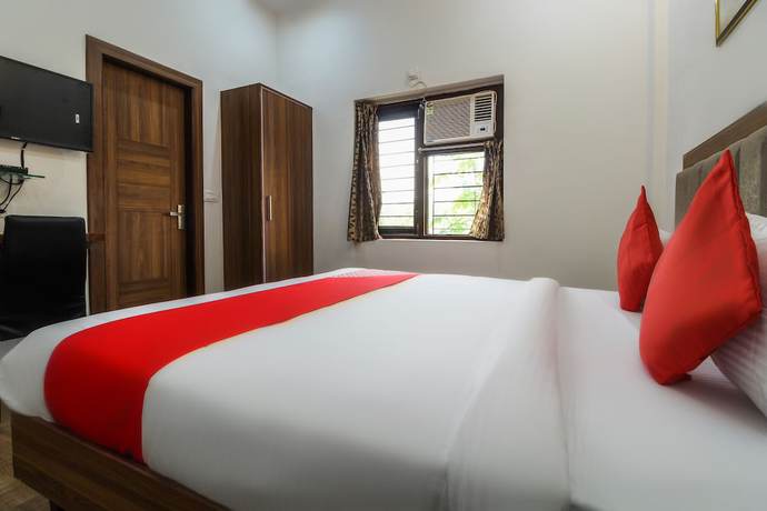 Imagen de la habitación del Hotel OYO 62646 Taj Classic. Foto 12