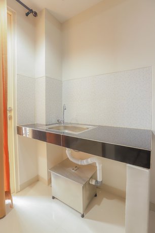 Imagen de la habitación del Hotel OYO 630 Green Lake View Cimanggis. Foto 5