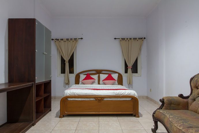 Imagen de la habitación del Hotel OYO 645 Griya Mas Syariah. Foto 11