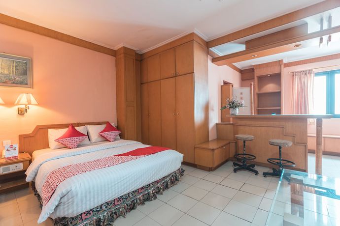 Imagen de la habitación del Hotel OYO 671 Capitol. Foto 6