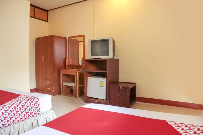 Imagen de la habitación del Hotel OYO 681 Paradise. Foto 2