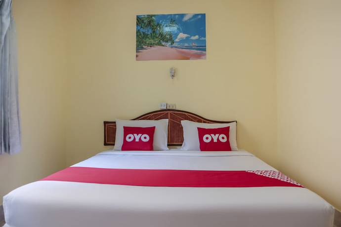 Imagen de la habitación del Hotel OYO 681 Paradise. Foto 13