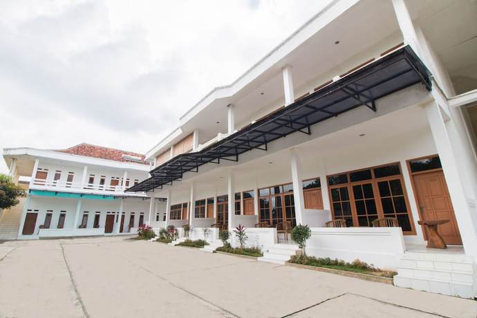 Imagen general del Hotel OYO 688 Grand Pakidulan. Foto 9