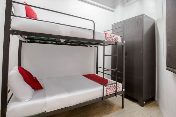 Imagen de la habitación del Hotel OYO 688 Monchere Dormitory. Foto 6