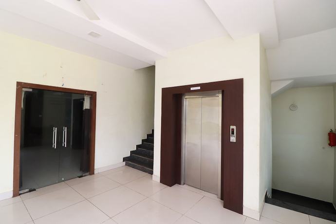 Imagen de los interiores del Hotel OYO 6993 Rk Residency. Foto 19