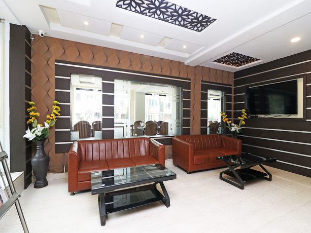 Imagen de los interiores del Hotel OYO 7054 Amabalika. Foto 16