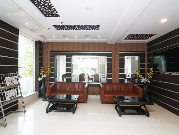 Imagen de los interiores del Hotel OYO 7054 Amabalika. Foto 18