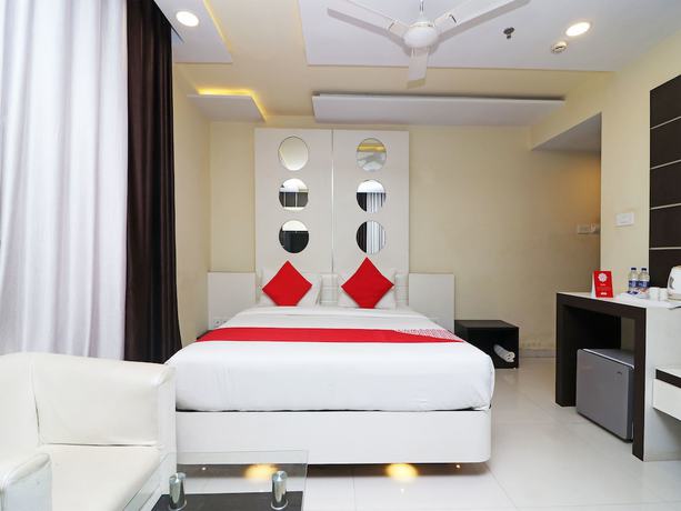 Imagen de la habitación del Hotel OYO 7054 Amabalika. Foto 11