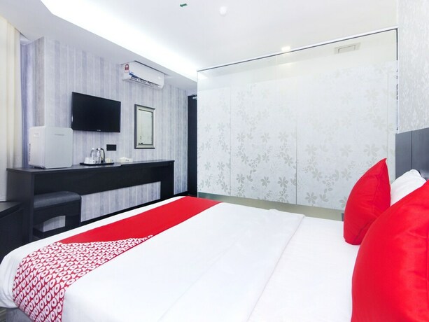 Imagen de la habitación del Hotel OYO 708 S Hotel. Foto 30