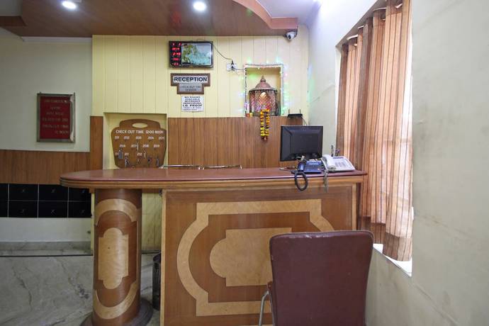 Imagen de los interiores del Hotel OYO 7147 Madhur Regency. Foto 17