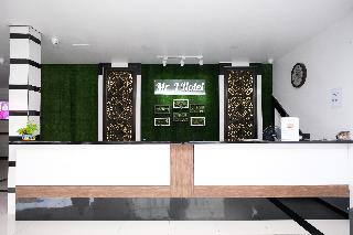 Imagen general del Hotel OYO 718 Mr J Hotel Wakaf Che Yeh 1. Foto 10