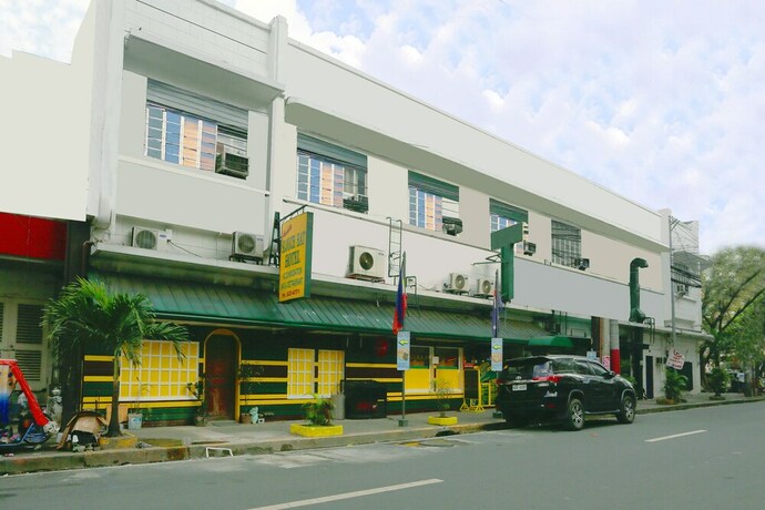 Imagen general del Hotel OYO 722 Slouch Hat Inn. Foto 1