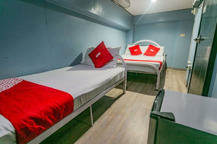 Imagen de la habitación del Hotel OYO 722 Slouch Hat Inn. Foto 17