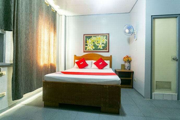 Imagen de la habitación del Hotel OYO 722 Slouch Hat Inn. Foto 32
