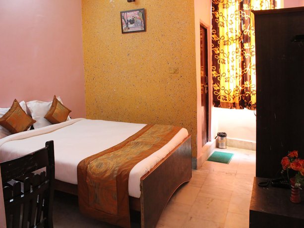Imagen de la habitación del Hotel OYO 7321 Lord Shiva. Foto 3