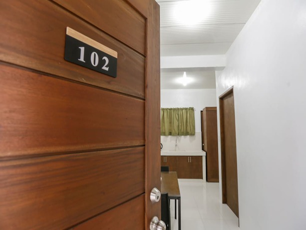 Imagen de la habitación del Hotel OYO 736 Jade Apartelle. Foto 6