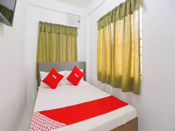 Imagen de la habitación del Hotel OYO 736 Jade Apartelle. Foto 9