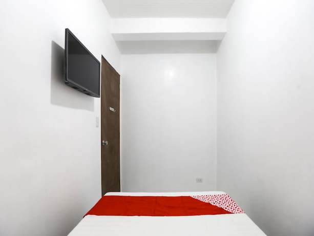Imagen de la habitación del Hotel OYO 736 Jade Apartelle. Foto 13