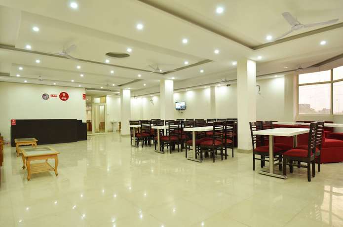 Imagen de los interiores del Hotel OYO 7372 Platinum Inn. Foto 18