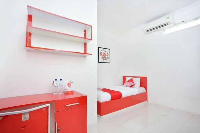 Imagen de la habitación del Hotel OYO 745 Griya Jasmine Syariah. Foto 3