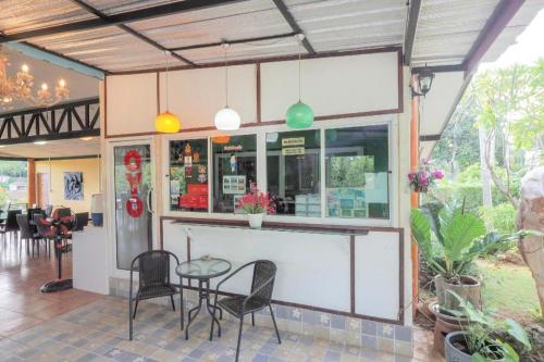 Imagen general del Hotel OYO 75308 Pea Najan Home Resort. Foto 11