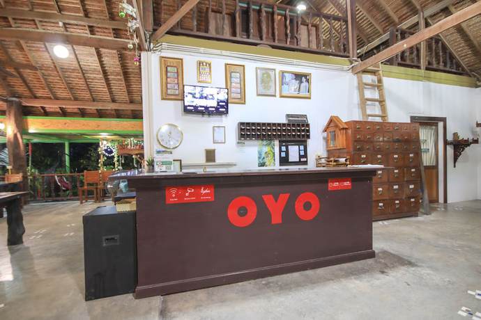 Imagen de los interiores del Hotel OYO 75353 Loy Chalet Resort. Foto 18
